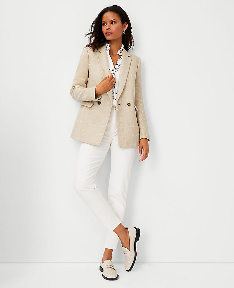 Der zweireihige Tweed-Blazer