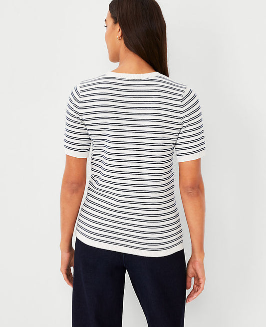 T-shirt-pull rayé à boutons sur l'épaule