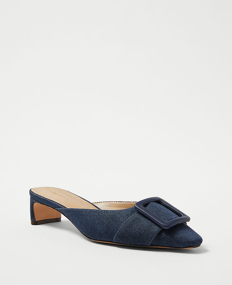 Denim-Mules mit Schnalle und Pumps-Absatz