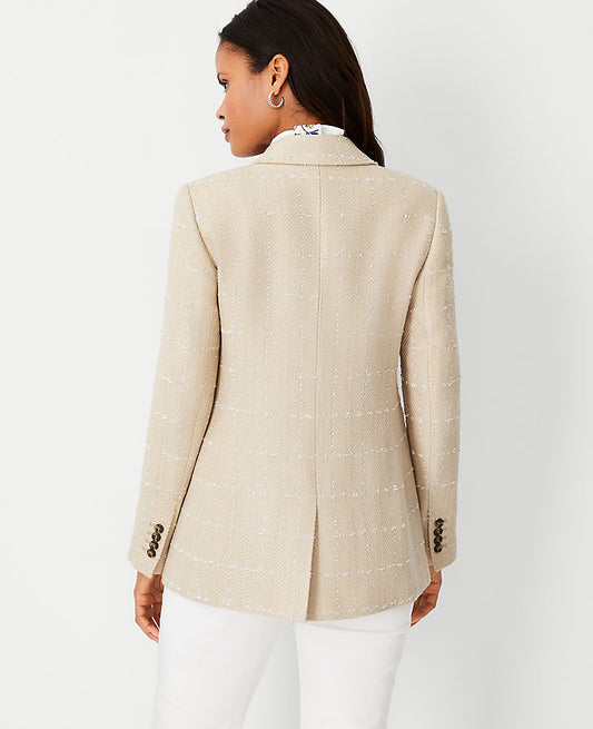 Der zweireihige Tweed-Blazer