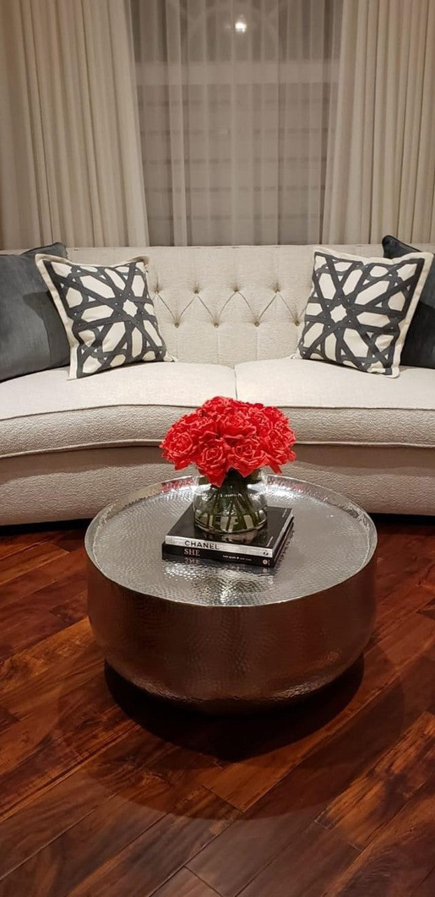 Large Rota cylinder with red roses