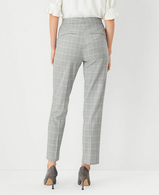 Le pantalon écourté Eva à carreaux