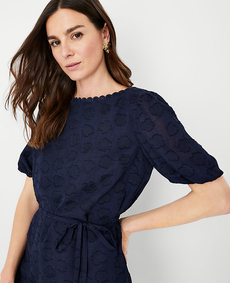 Robe trapèze à pinces motif floral