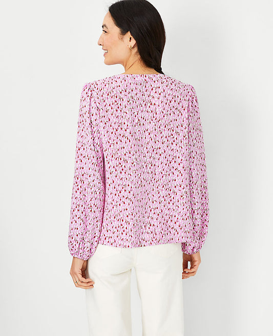 Blouse cache-cœur fleurie à col tunisien