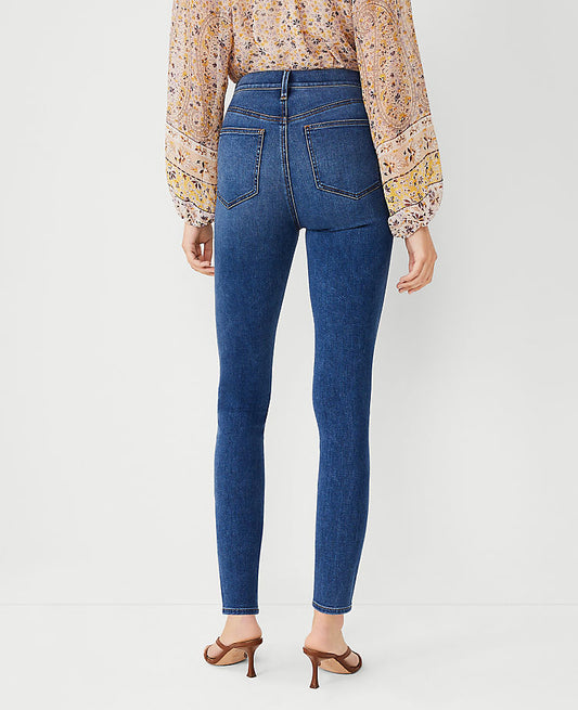 Jean sculptant skinny taille très haute - délavage classique