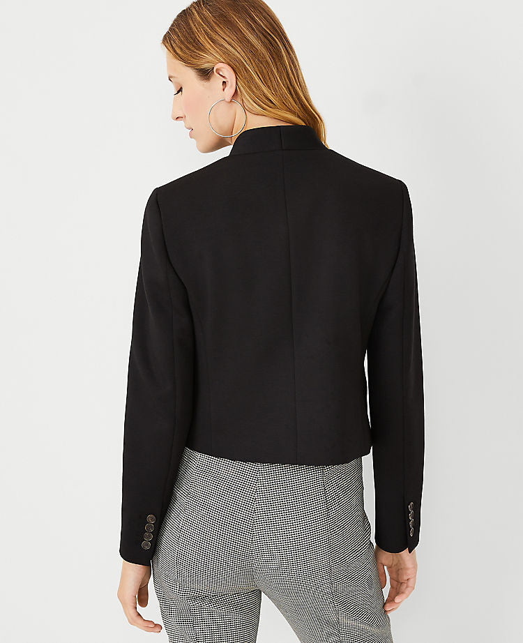 Le blazer coupé en maille double face