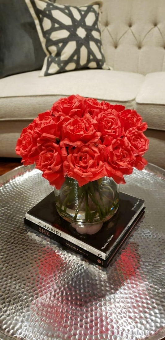 Large Rota cylinder with red roses