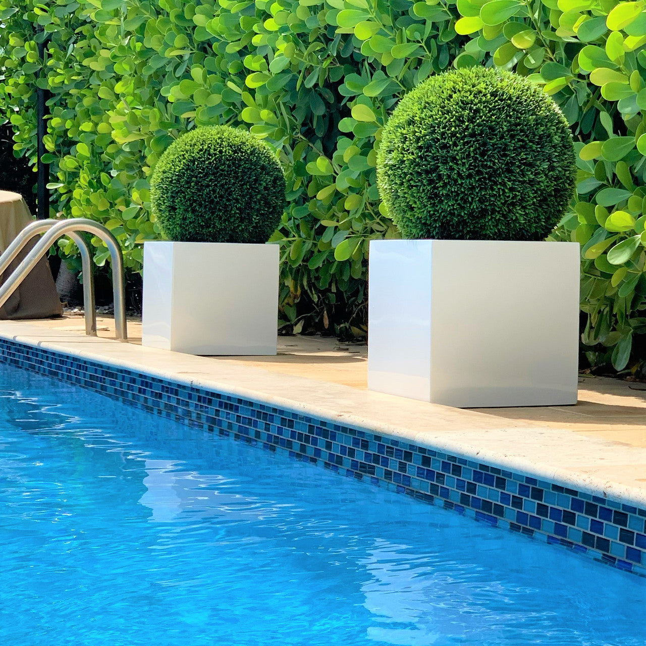 Medium Block Fiberglass Planter with 20″ Topiary