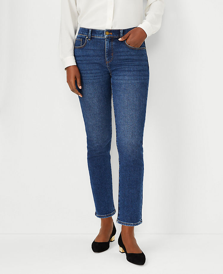Sculpting Pocket Mid Rise Tapered Jeans in Classic Indigo Wash