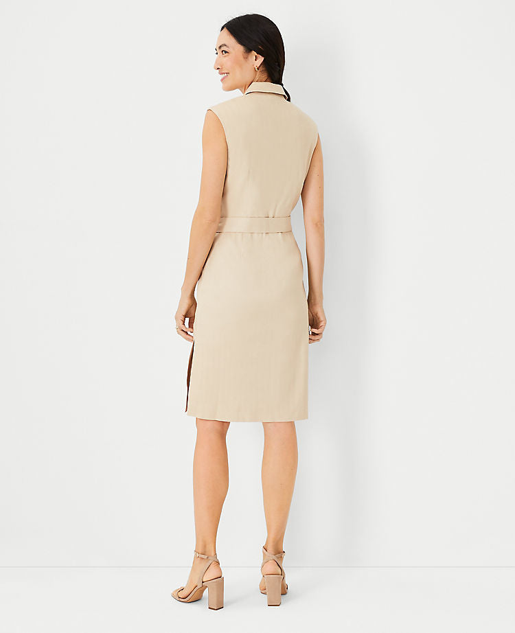La robe à col à revers et lien à la taille en mélange de lin à chevrons