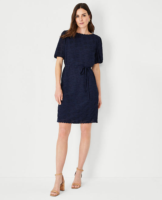 Robe trapèze à pinces motif floral