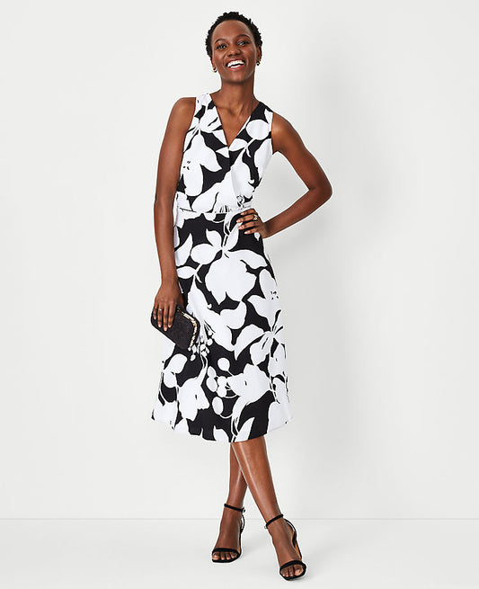 Robe portefeuille sans manches à imprimé floral