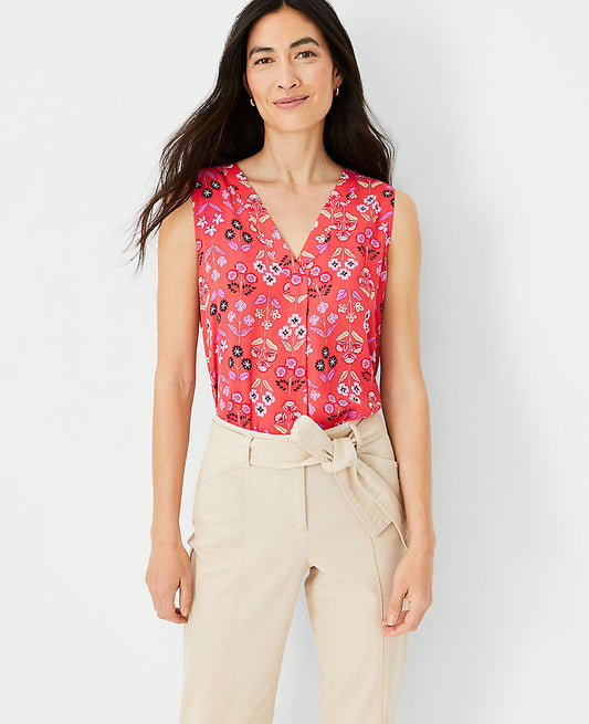 Haut plissé floral en techniques mixtes