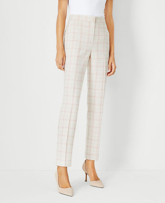 Le pantalon cheville Eva à carreaux