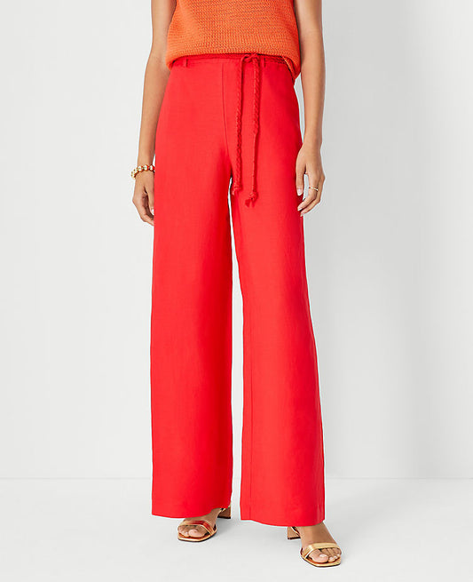 Le pantalon palazzo pull-on ceinturé en mélange de lin