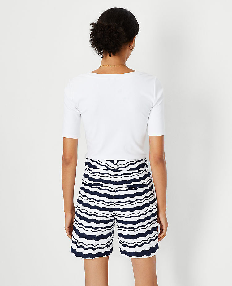 The Metro Short in Texture