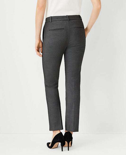 Le pantalon de cheville Eva en bi-stretch
