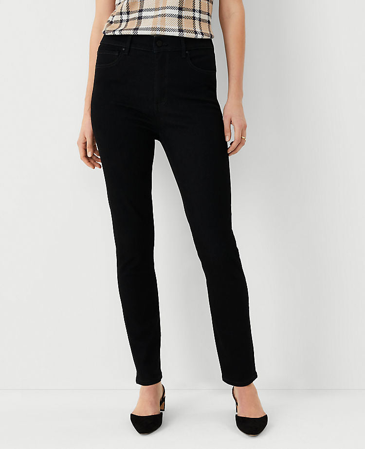 Curvy Sculpting Skinny Jeans mit hohem Bund und Taschen in Jet Black Wash