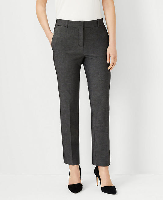 Le pantalon de cheville Eva en bi-stretch