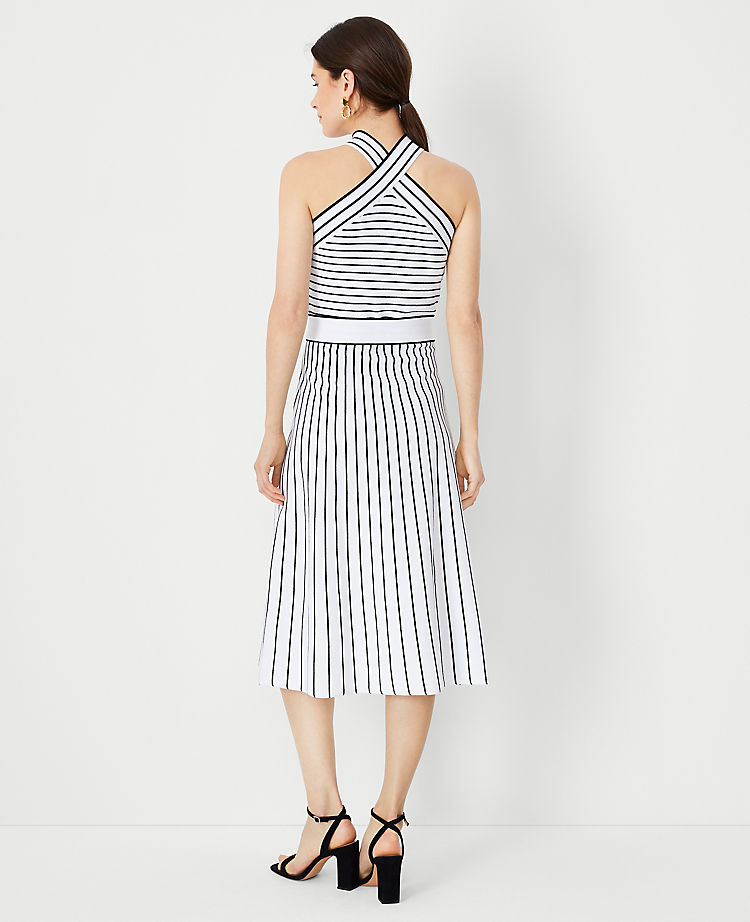 Robe pull dos nu croisé à rayures