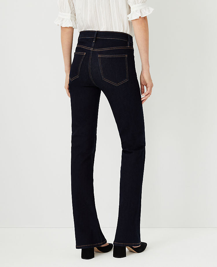 Jean bootcut Sculpting Pocket taille mi-haute, délavage classique