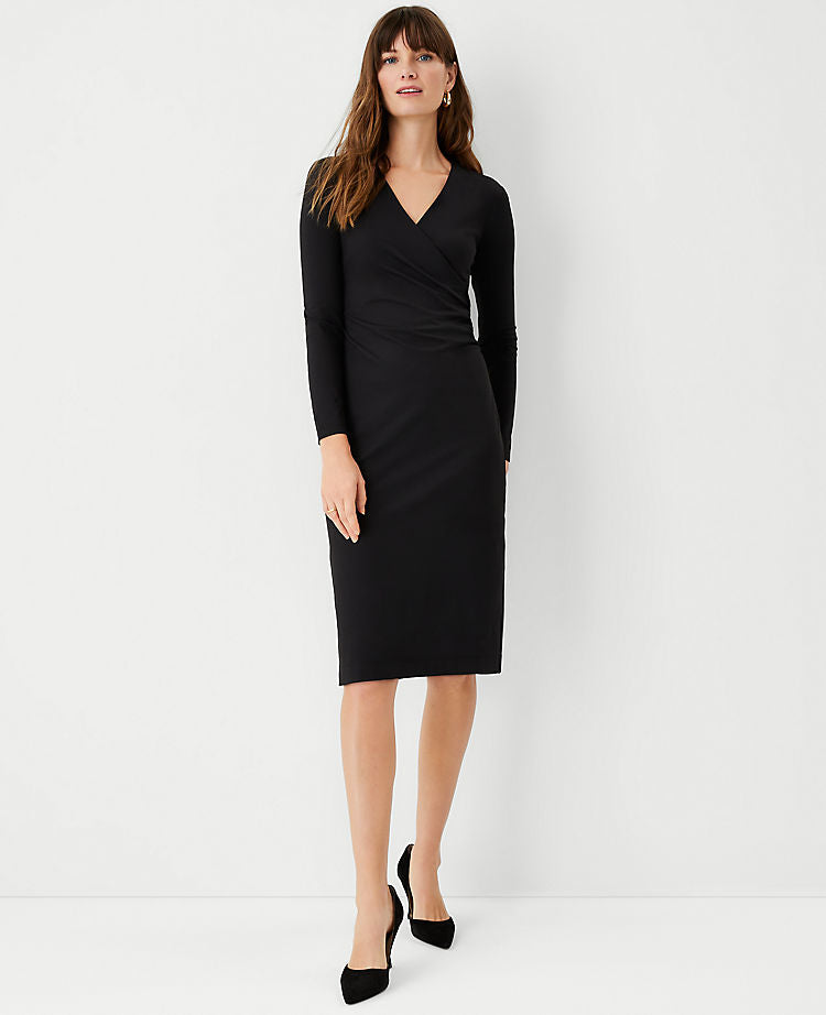 Robe fourreau raffinée en stretch