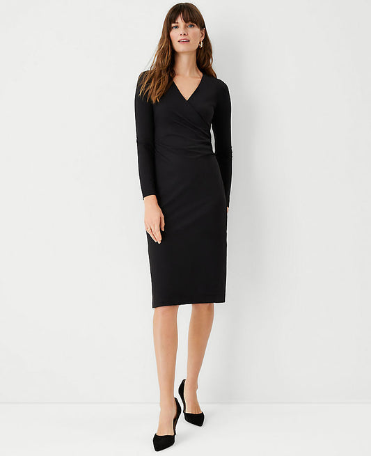 Robe fourreau raffinée en stretch