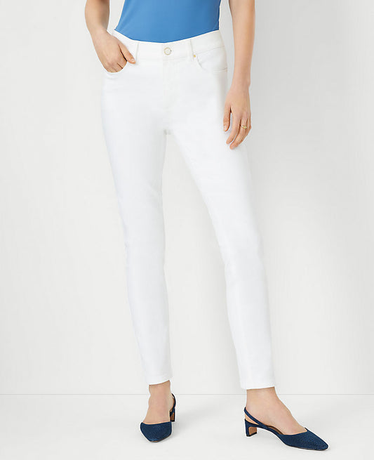 Jean skinny mi-taille sculptant blanc
