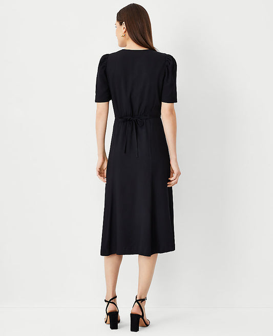 Robe midi à manches bouffantes en sergé