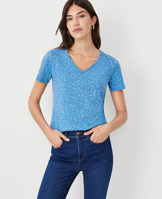T-shirt en coton Pima à pois et col en V