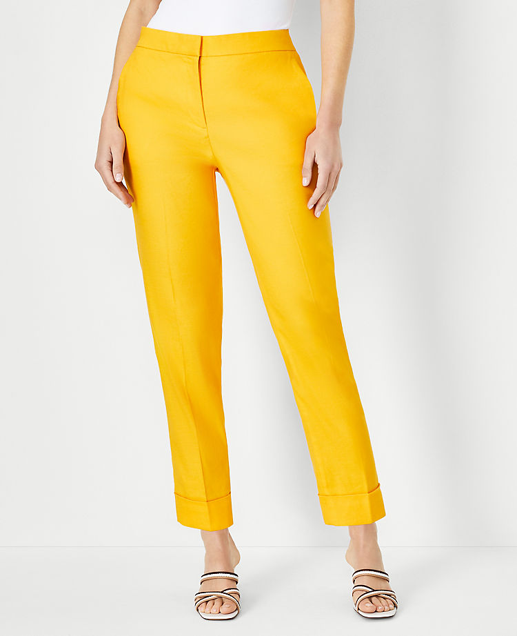 Die High Rise Eva Knöchelhose aus Leinenmix – Curvy Fit
