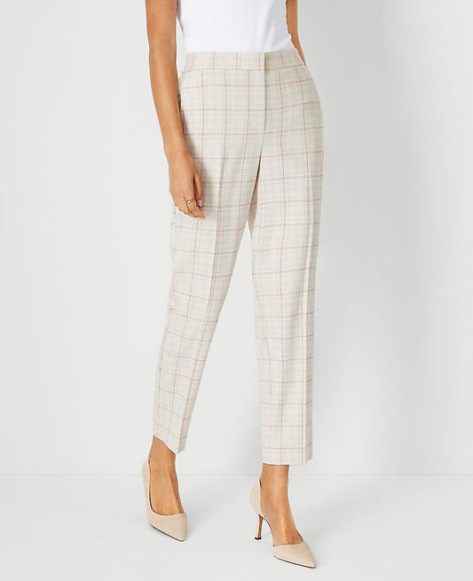 Le pantalon cheville Eva à carreaux - Coupe galbée
