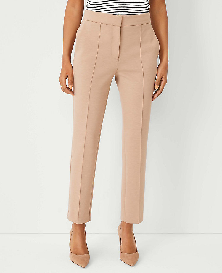 Die Eva Ankle Pant aus Double-Knit