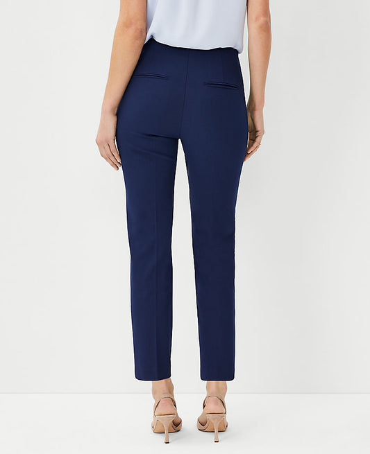 Le pantalon cheville Eva zippé sur le côté en tissu bi-extensible - Coupe galbée