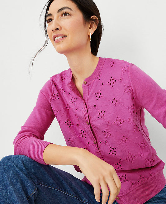 Gilet Ann à œillets et techniques mixtes