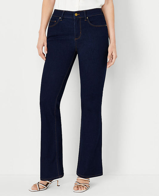 Jean Boot Cut Sculptant Coupe Semi-Haute avec Lavage Rinse - Coupe Courbe