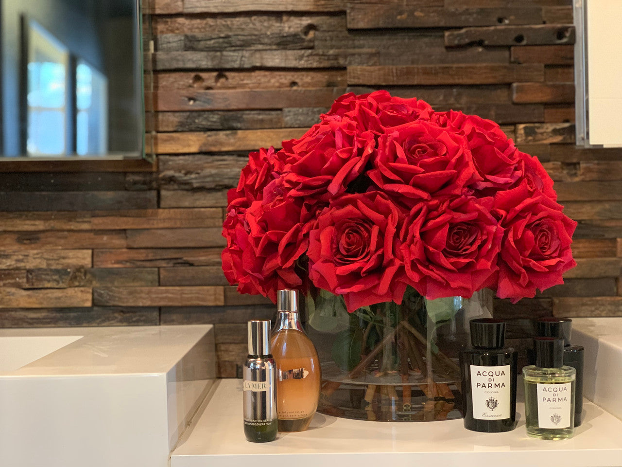XL Rota Cylinder with Red Roses