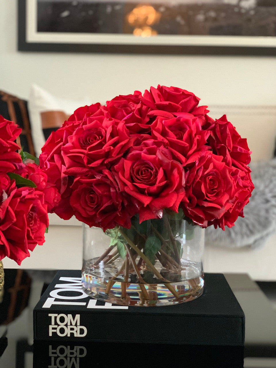 XL Rota Cylinder with Red Roses