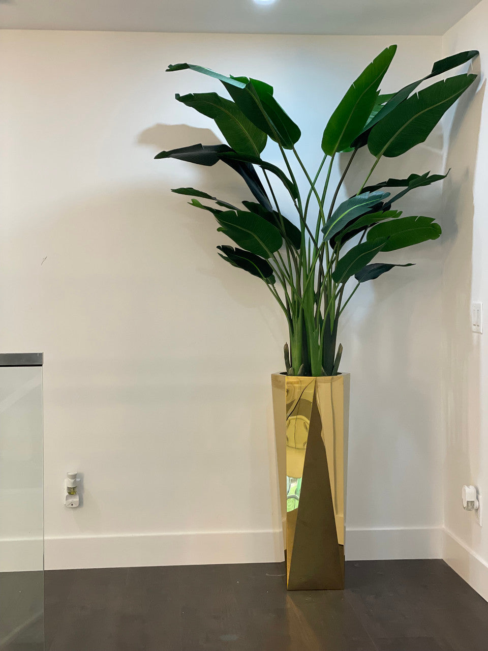 Gold Prism Planter with Bird of Paradise (7′)