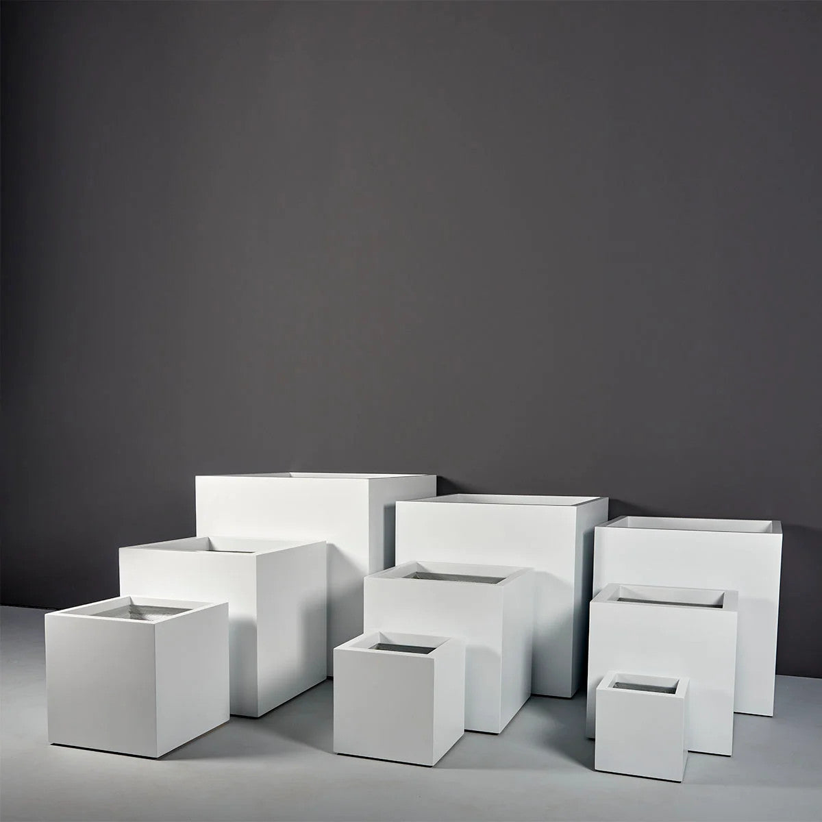 Montroy Cube Planter