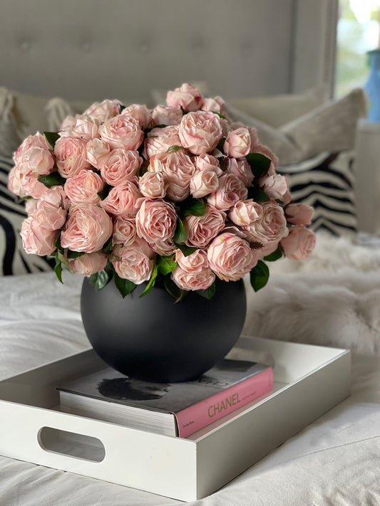 English Roses in Matte Black Fishbowl Vase