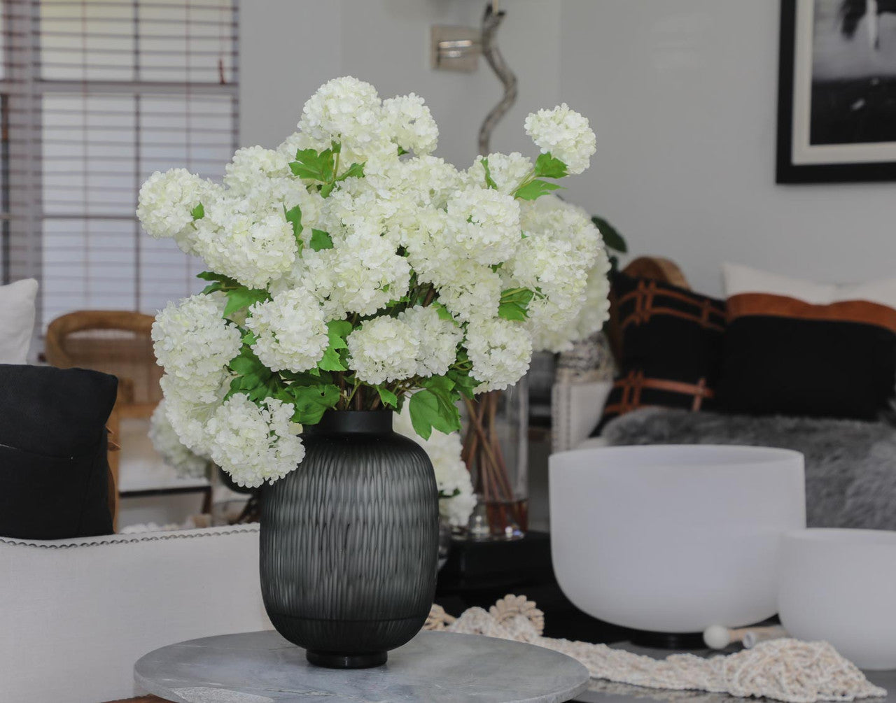 Vase Maximal Moyen avec Hortensias Boule de Neige Verts