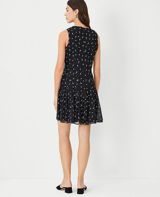 Robe trapèze plissée à imprimé floral