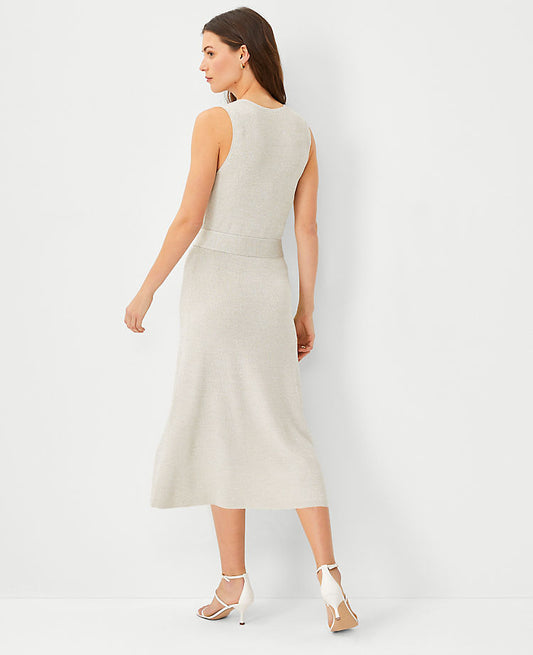 Robe pull ceinturée en V chatoyante