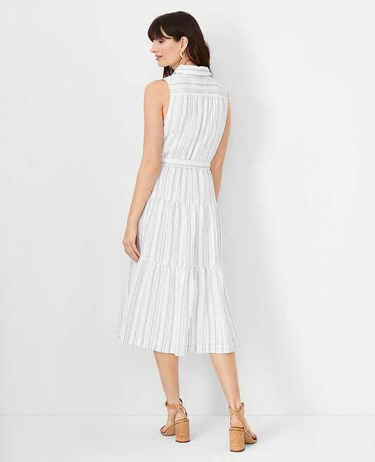 Robe évasée étagée à volants et rayures