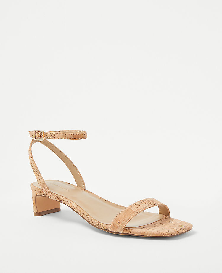 Kork-Blade-Absatz-Sandalen mit Knöchelriemen