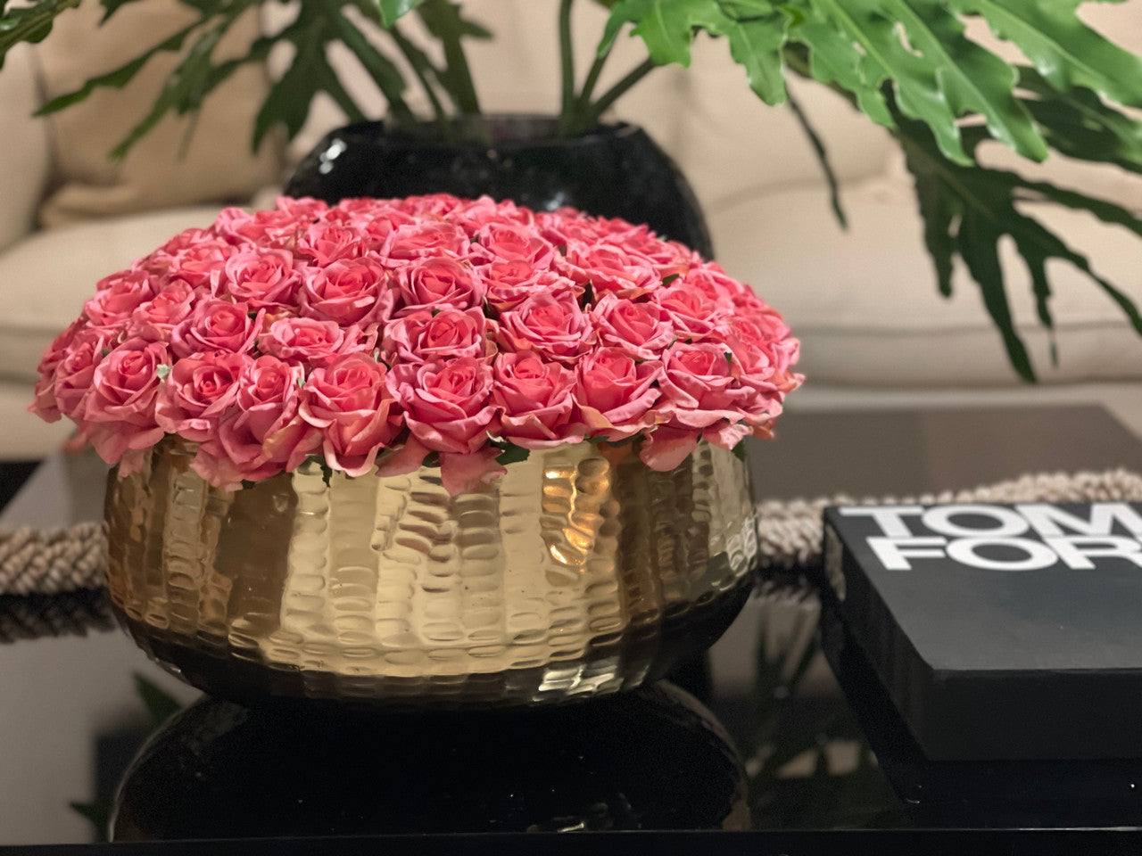 Large Roberi with Roses